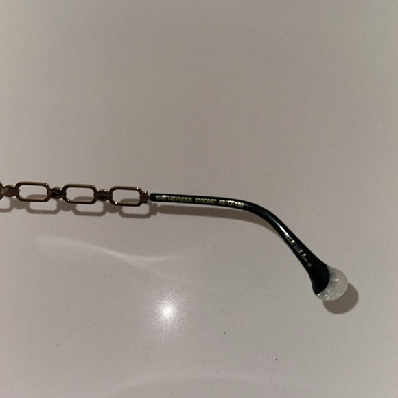 CAMILLA “The Heiress” black oversized aviator gradient sunglasses gold chain - Picture 6 of 7